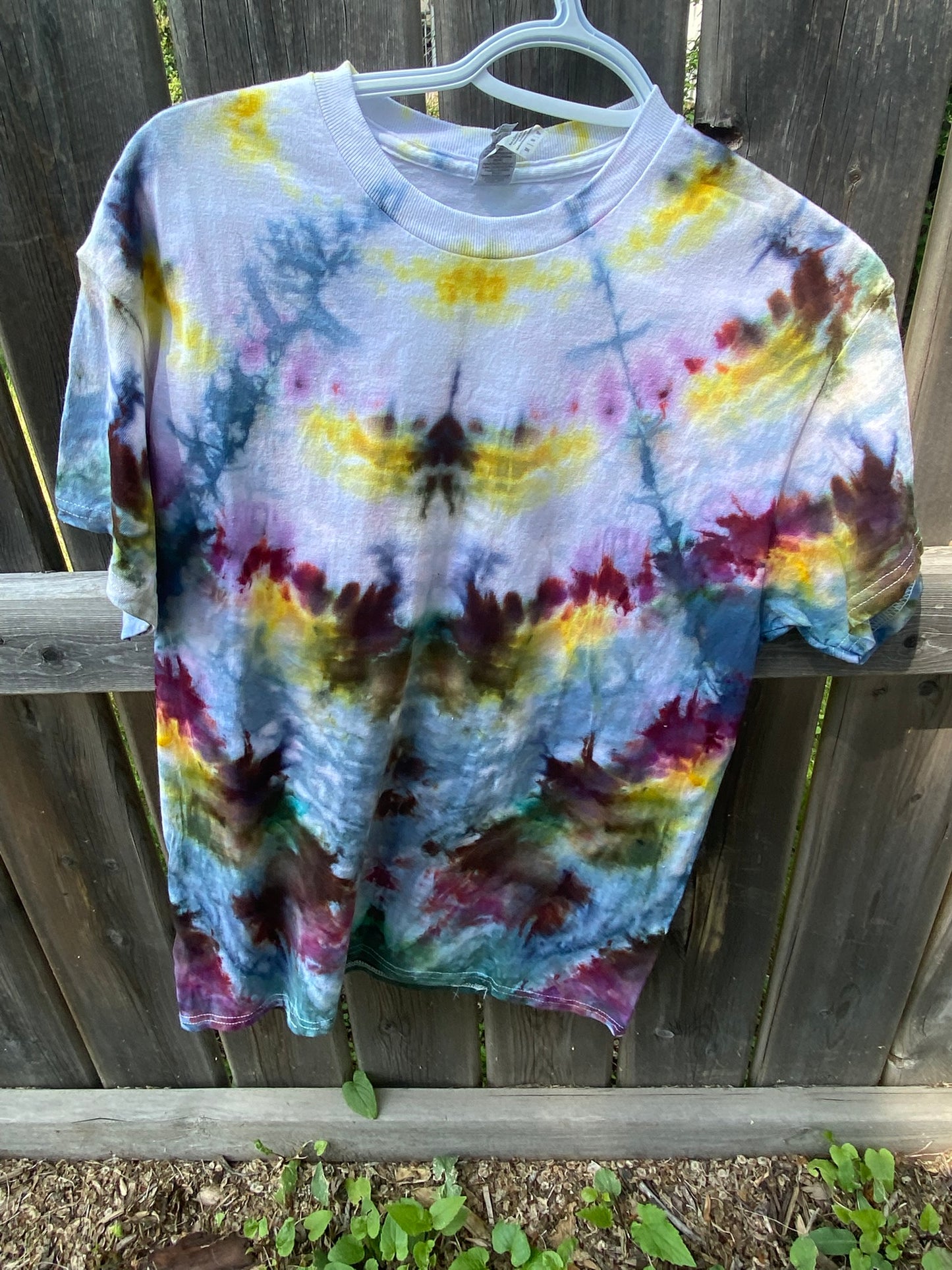 Tie Dyed T-Shirt - Men's Medium