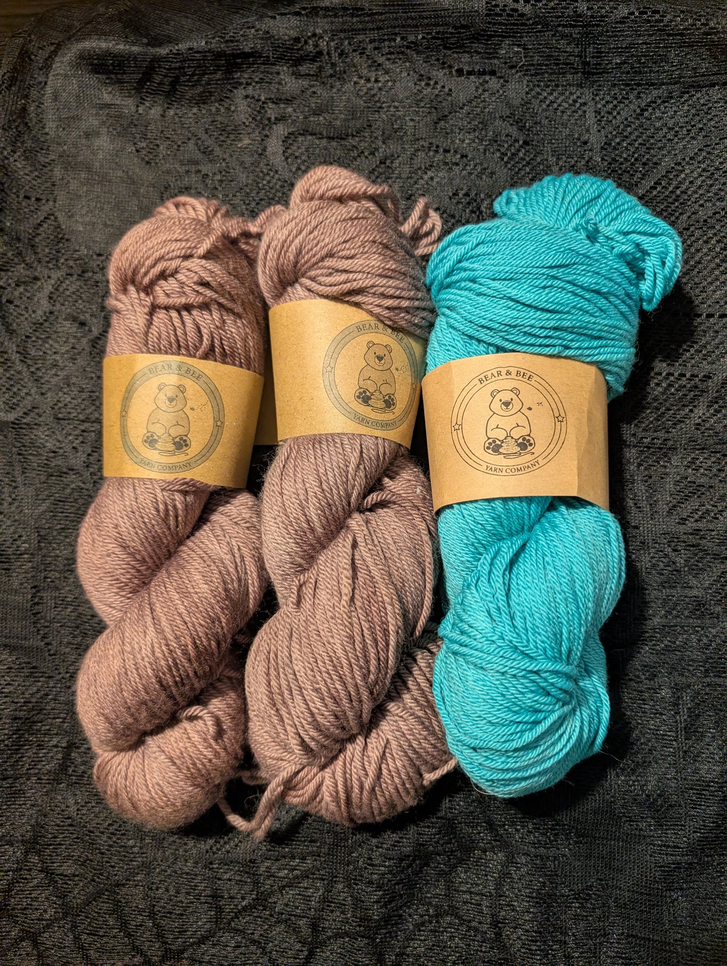 Multiple colours! Solids - Fine Superwash Merino Wool