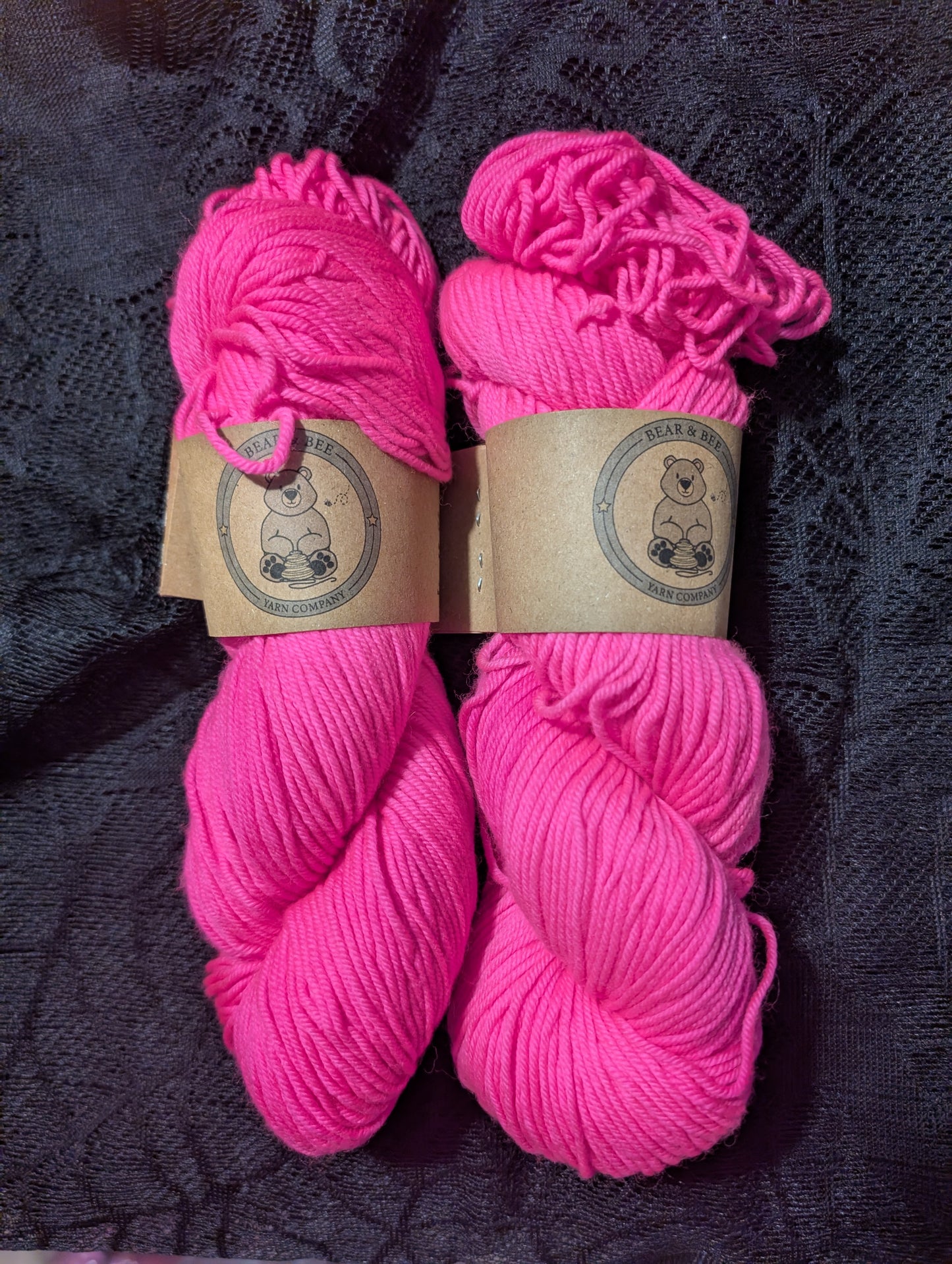 Multiple colours! Solids - Fine Superwash Merino Wool