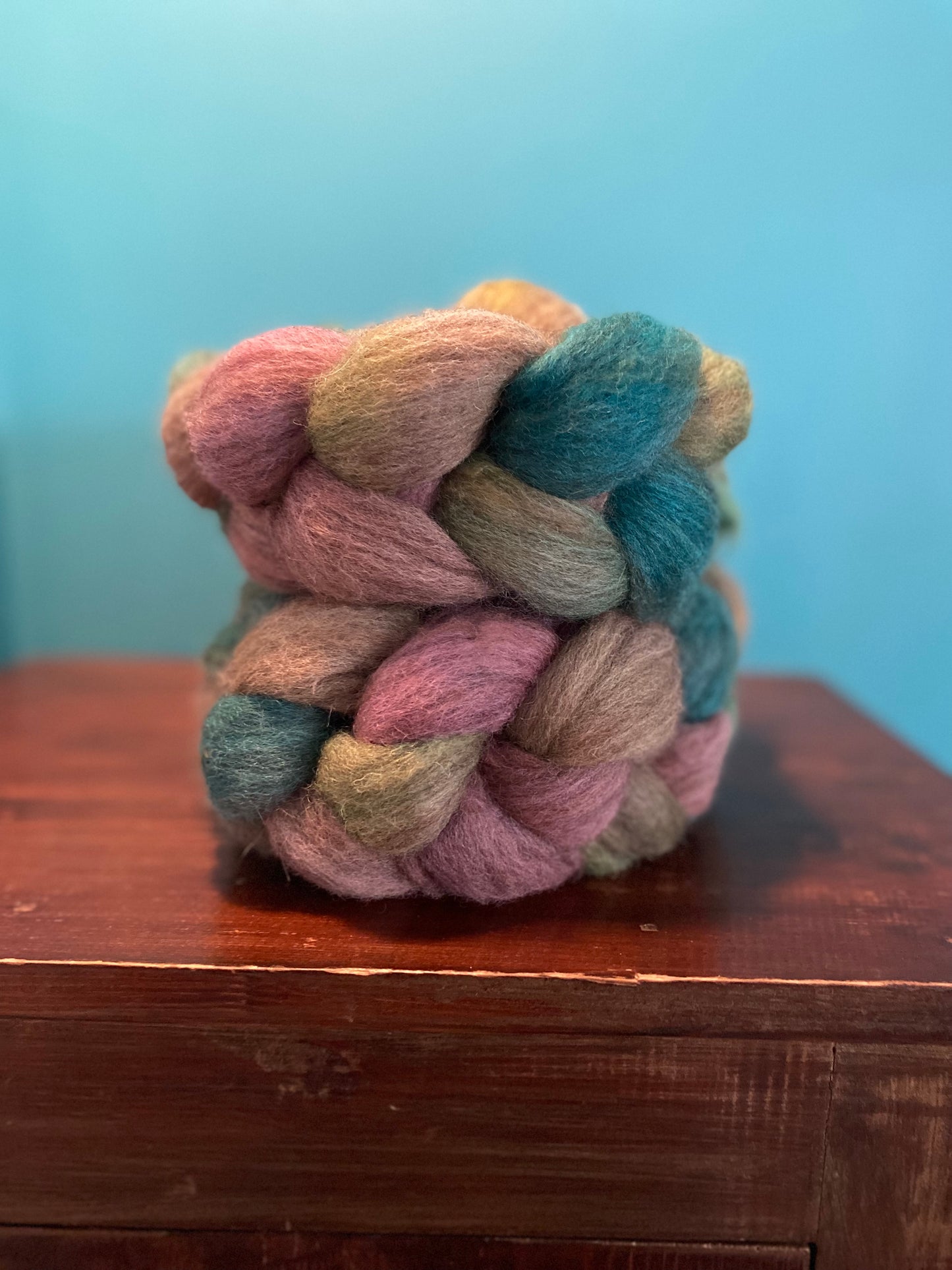 Dyed Natural Colour Oatmeal Blue Faced Leister (BFL) and Baby Camel Blend Top