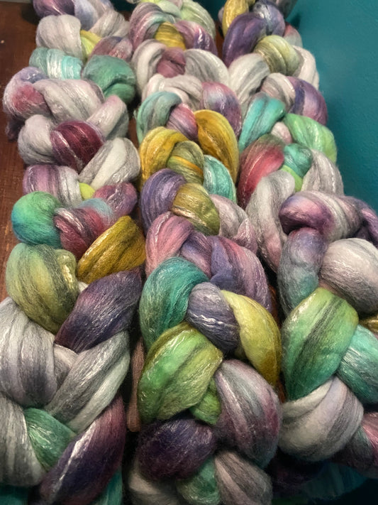 14.5 Micron Merino / 23 Mic Grey Merino / Rose Fiber Blend Top - Spring 2025
