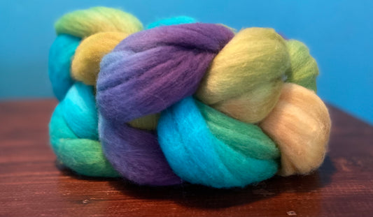 Untreated 19.5 Merino Combed - OOAK Rainbow Variegated