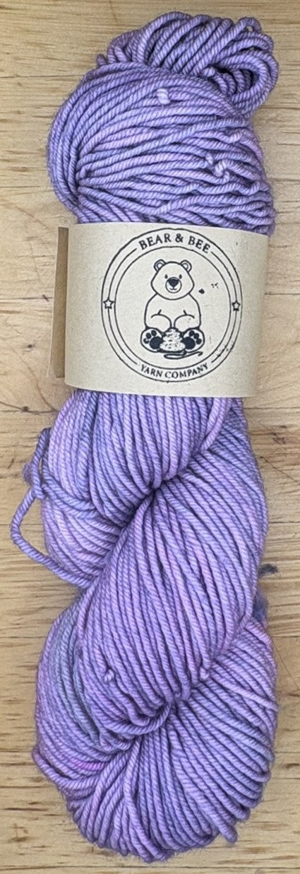 Lilac - 100g Worsted Weight Superwash Merino