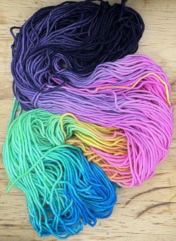 Lisa, frankly... 100g Worsted Weight Superwash Merino